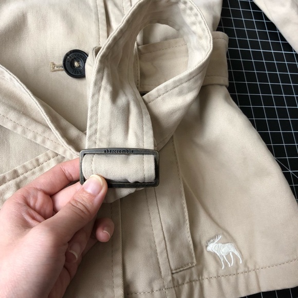 Abercrombie beige jacket - Picture 4 of 7